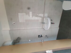 Bathroom in 5 BHK Apartment at Chandak 34 Park Estate, Goregaon West – for Sale
