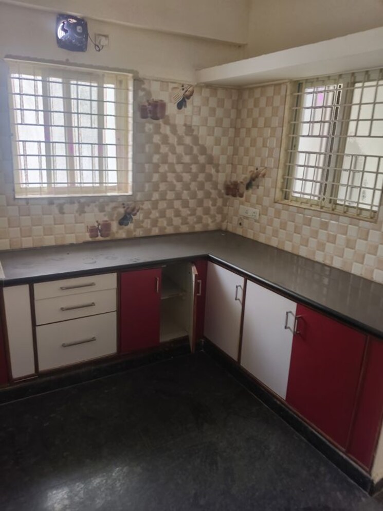 Kitchen, sri-sai-residency-kadubeesanahalli 2 Bedroom 1023 Sq.Ft. Apartment In Kadubeesanahalli Bangalore 9771503