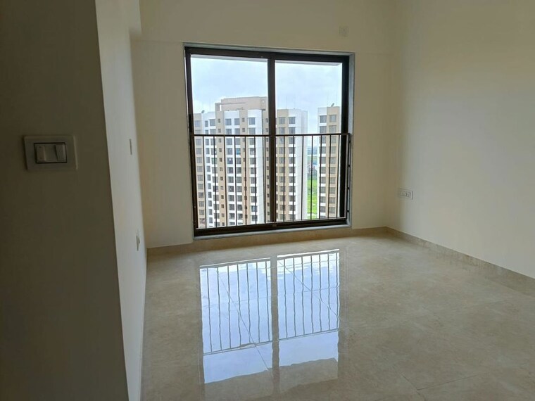 Room, sunteck-maxxworld-5 2 Bedroom 850 Sq.Ft. Apartment In Naigaon East Palghar 9771520