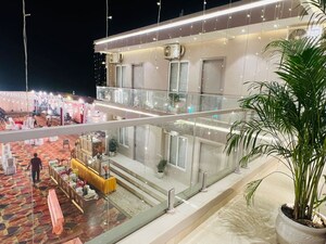 Balcony in 6+ BHK Independent House at Gomti Nagar – for Rent