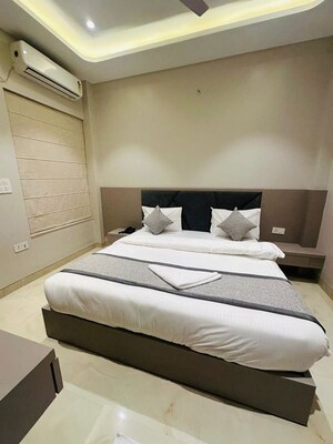 6+ BHK Independent House For Rent in Gomti Nagar