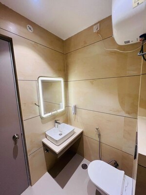 Bathroom in 6+ BHK Independent House at Gomti Nagar – for Rent