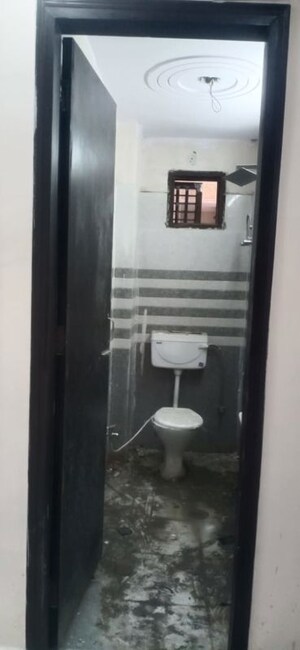 Bathroom in 2 BHK Builder Floor at Laxmi Nagar – for Rent