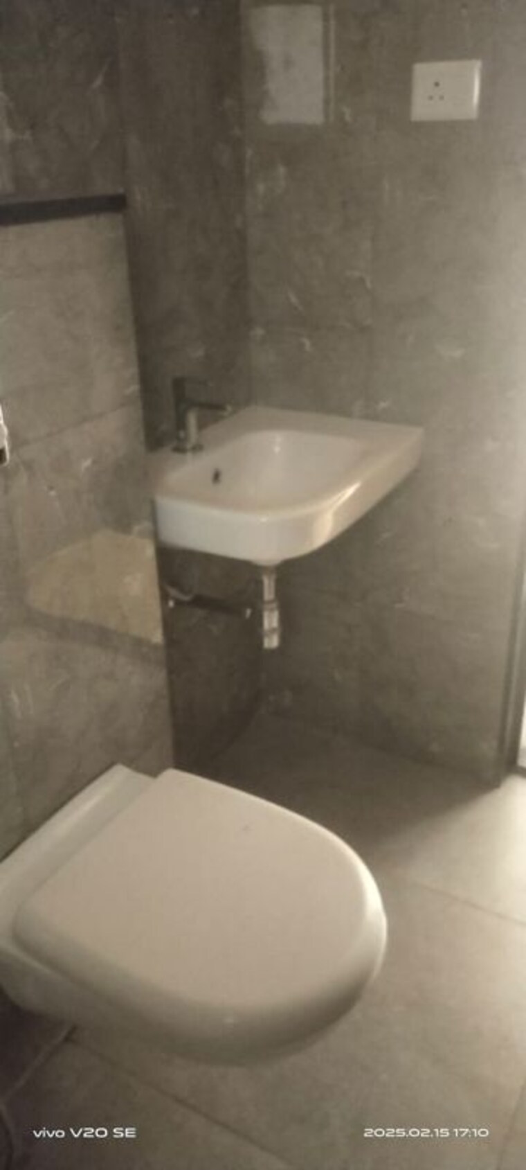 Bathroom, vtp-beaumonde 2 Bedroom 708 Sq.Ft. Apartment In Kharadi Pune 9771559