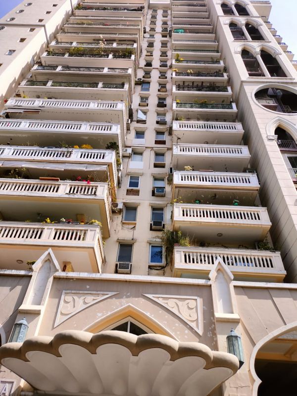 4 BHK + Servant Room 2800 Sq.Ft. Apartment in DLF Westend Heights