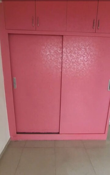 Room in 2 BHK Apartment at ROF Aalayas, Sector 102 – for Rent