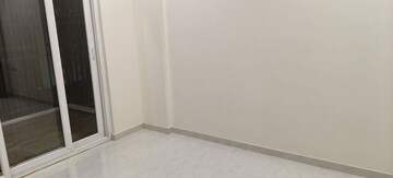 Room in 3 BHK Apartment at Kalpataru Residency, Sanath Nagar – for Rent