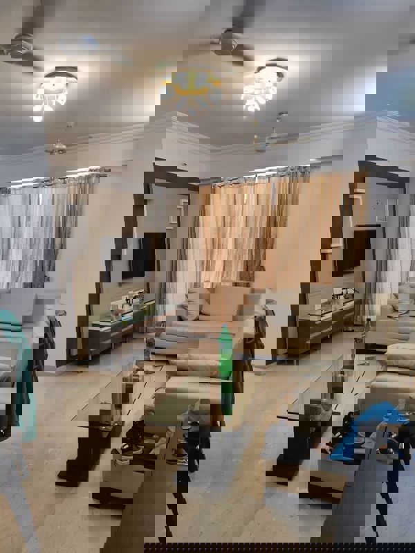 3 BHK 1500 Sq.Ft. Apartment in Lake Primrose