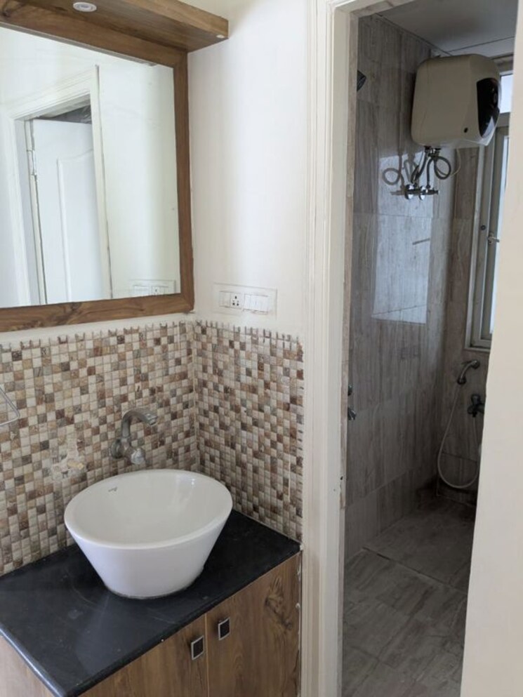 Bathroom, jains-carlton-creek 3 Bedroom 1380 Sq.Ft. Apartment In Manikonda Hyderabad 9771565