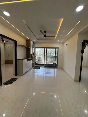 Room in 3 BHK Apartment at Frontline Seven, Kokapet – for Rent