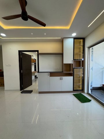Room in 3 BHK Apartment at Frontline Seven, Kokapet – for Rent