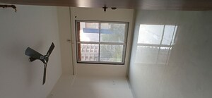 Room in 2 BHK Apartment at Vaibhavlaxmi Central Park, Vikhroli East – for Rent