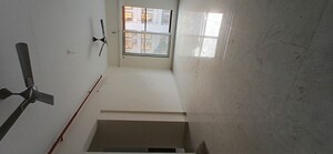 Room in 2 BHK Apartment at Vaibhavlaxmi Central Park, Vikhroli East – for Rent