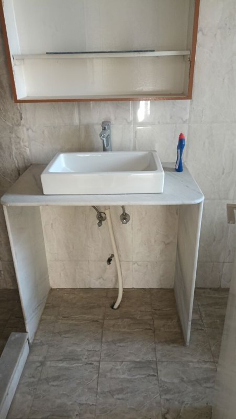 Bathroom, bariatu 3 Bedroom 2300 Sq.Ft. Apartment In Bariatu Ranchi 9771744