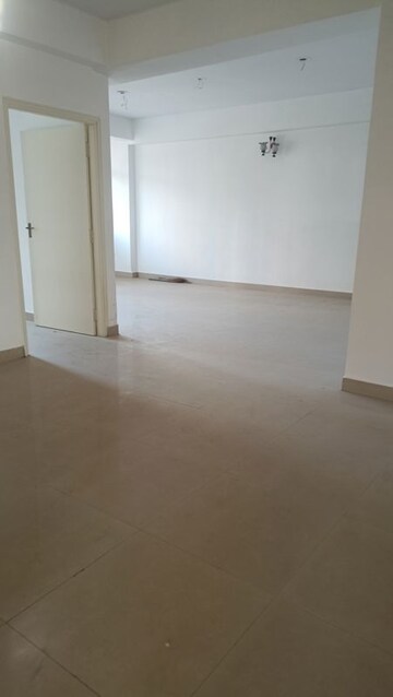 Room in 3 BHK Apartment at Bariatu – for Sale