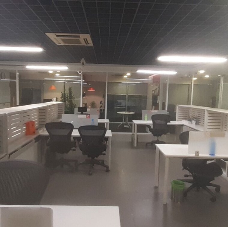 Team Area, andheri east Commercial Office Space 9302 Sq.Ft. In Andheri East Mumbai 9771857