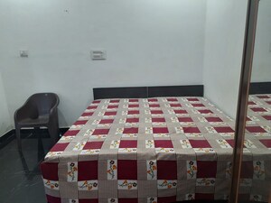 Team Area in  Pg at Sector 63a – for Rent