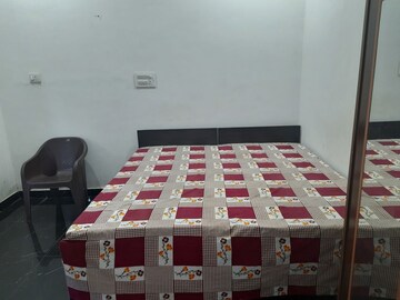 Team Area in  Pg at Sector 63a – for Rent