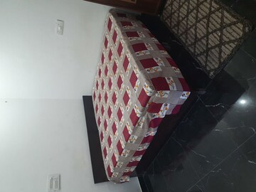 Parking in  Pg at Sector 63a – for Rent