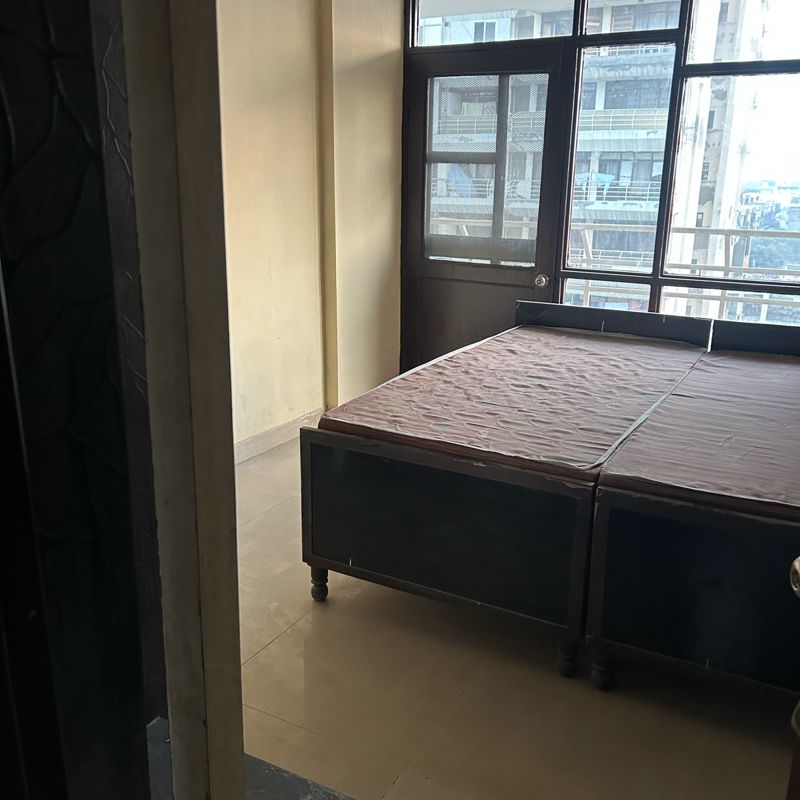 2 BHK Apartment For Rent in TDI City Kingsbury