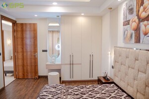 Bedroom in 4 BHK Builder Floor at Unitech Nirvana Country Aspen Greens, Sector 50 – for Sale