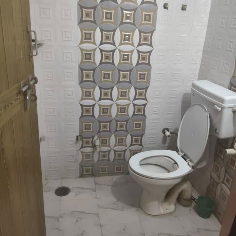 Bathroom, chingrighata 2 Bedroom 543 Sq.Ft. Apartment In Chingrighata Kolkata 9469891