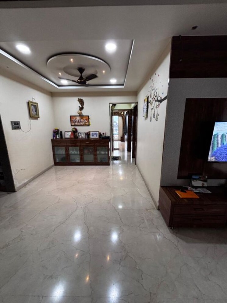  Parking, jagdale-amizra 3 Bedroom 1400 Sq.Ft. Apartment In Vartak Nagar Thane 9771976