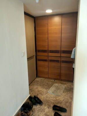 Furnished Amenities in 3 BHK Apartment at Lodha Gardenia, Wadala – for Rent