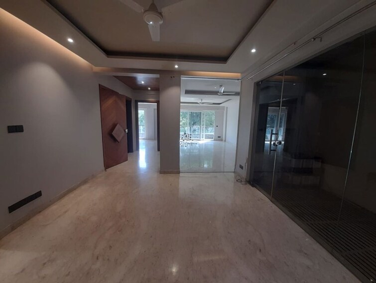 Room, hauz khas enclave 4 Bedroom 450 Sq.Ft. Builder Floor In Hauz Khas Enclave Delhi 9772035