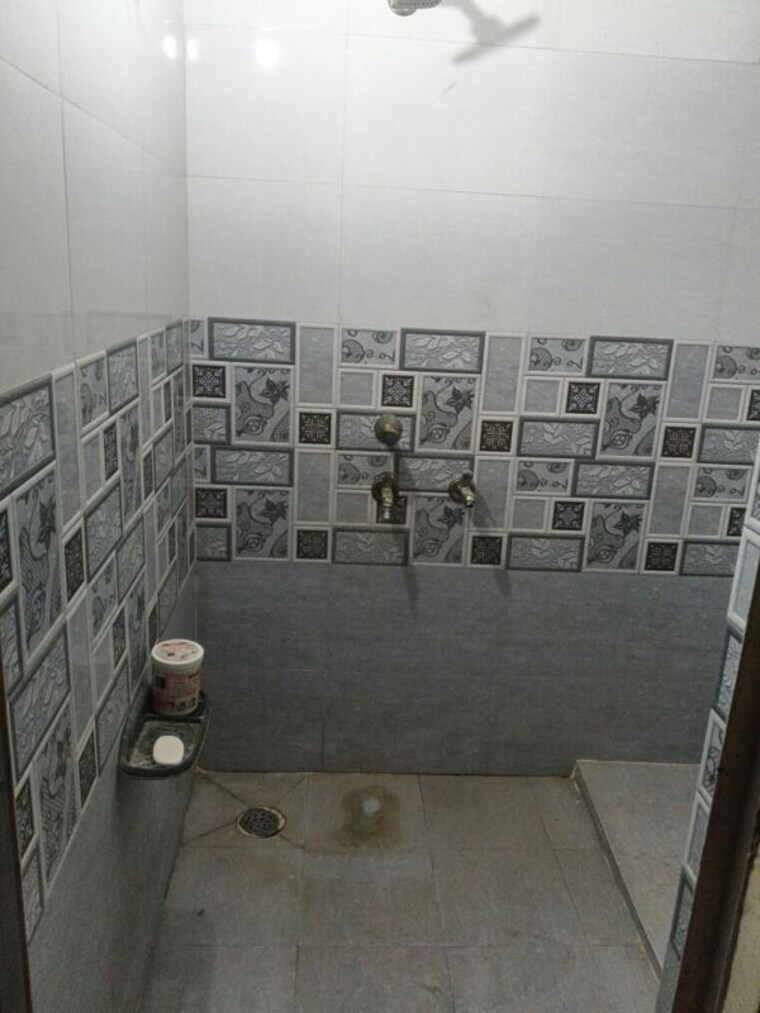 Bathroom, salt lake sector v 2 Bedroom 615 Sq.Ft. Apartment In Salt Lake Sector V Kolkata 9469275
