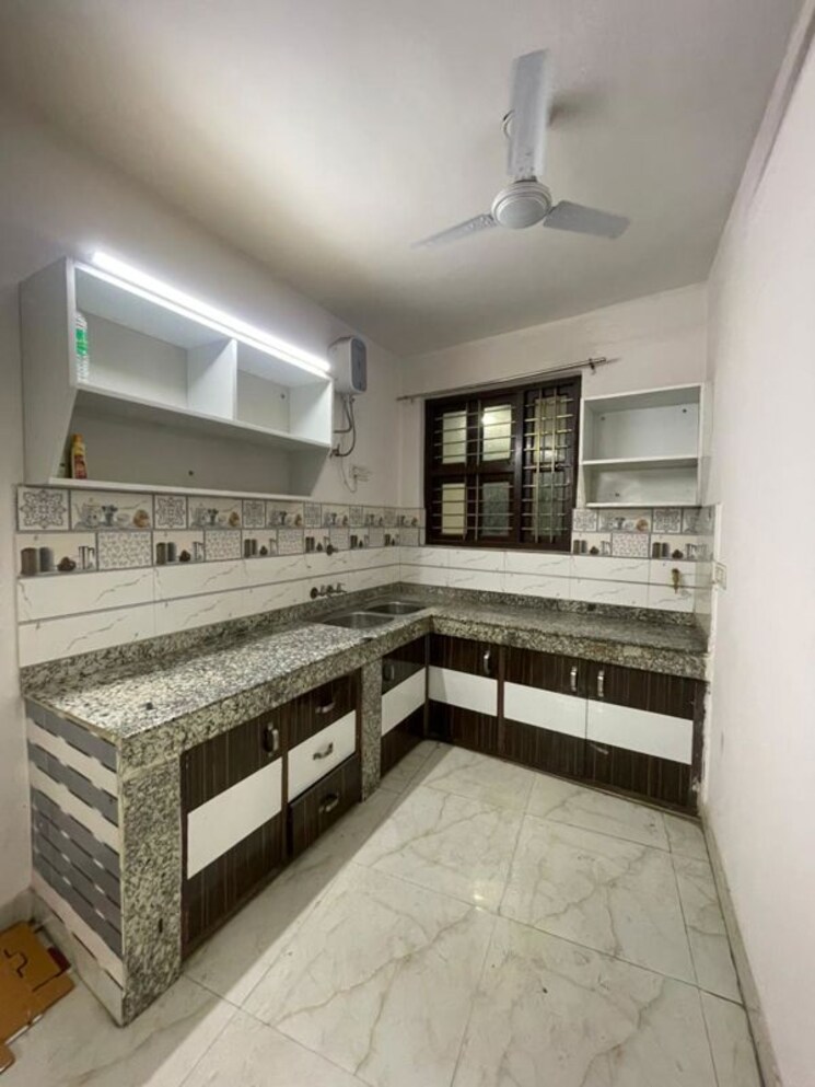 Kitchen, saket 2 Bedroom 850 Sq.Ft. Builder Floor In Saket Delhi 9772048