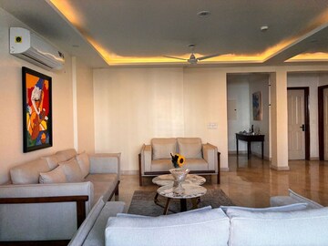 Living Room in 3.5 BHK Apartment at Parsvnath Exotica, Sector 53 – for Rent