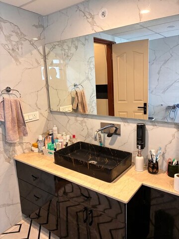 Bathroom in 3.5 BHK Apartment at Parsvnath Exotica, Sector 53 – for Rent