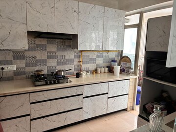 Kitchen in 3.5 BHK Apartment at Parsvnath Exotica, Sector 53 – for Rent