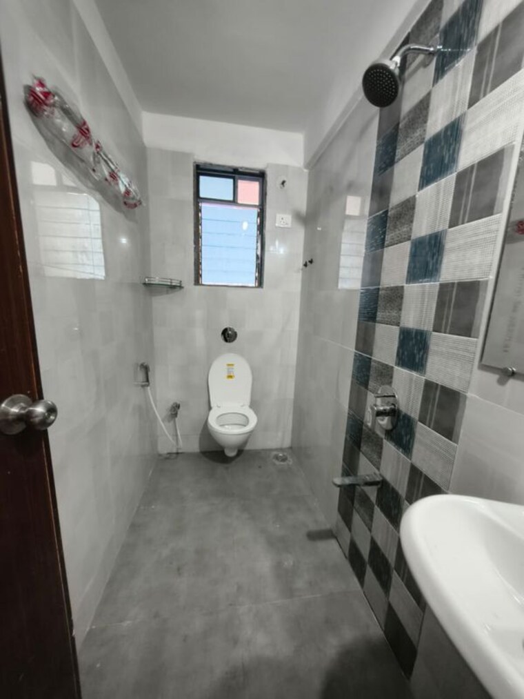 Bathroom, pushpak-palladium 2 Bedroom 950 Sq.Ft. Apartment In Kharghar Sector 11 Navi Mumbai 9771955