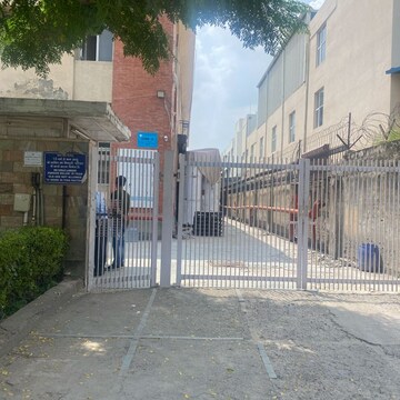  Warehouse For Rent in Udyog Vihar Phase 1