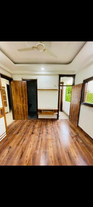 Bedroom in 4 BHK Builder Floor at Sunshine Apartments Sector 73, Sector 73 – for Sale