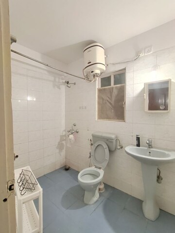 Bathroom in 3 BHK Apartment at Puravankara Purva Fairmont, Hsr Layout – for Rent