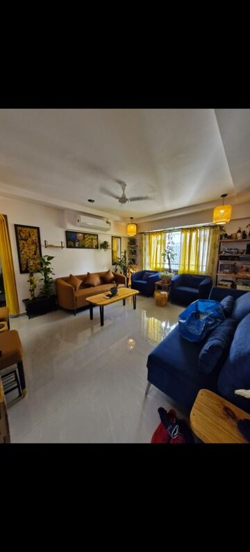 2.5 BHK Apartment For Rent in Paramount Delux Mahal, Bandra West