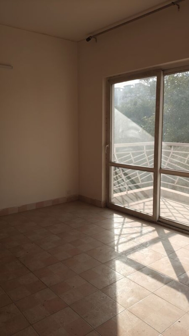 Room, bptp-princess-park 3 Bedroom 2063 Sq.Ft. Apartment In Sector 86 Faridabad 9772324