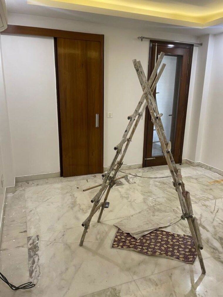 undefined, saket 3 Bedroom 200 Sq.Yd. Builder Floor In Saket Delhi 9772361