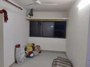 Furnished Amenities in 1 BHK Apartment at Madhuban CHS Mahalaxmi, Mahalaxmi – for Sale