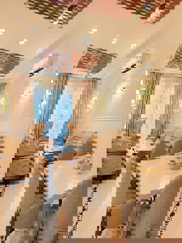 3 BHK + Pooja Room,Servant Room Builder Floor For Rent in Defence Colony