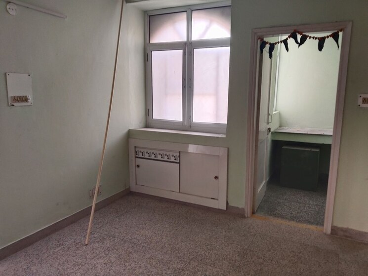 Bathroom, sector 21c 3 Bedroom 1350 Sq.Ft. Apartment In Sector 21c Faridabad 9772378