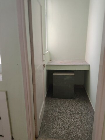 Master Bedroom in 3 BHK Apartment at Sector 21c – for Rent