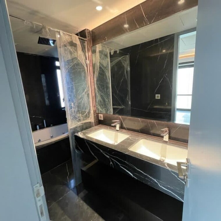 Kitchen, lodha-trump-tower 3 Bedroom 1380 Sq.Ft. Apartment In Kamala Mill Mumbai 9772394