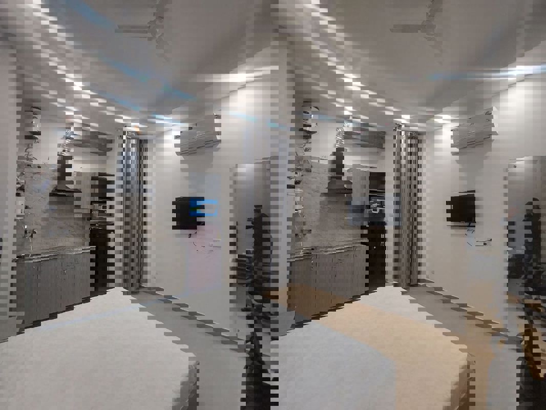 StudioBuilder Floor For Rent in Sector 47