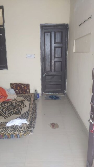 Bedroom in 1 RK Builder Floor at Mayur Vihar – for Rent