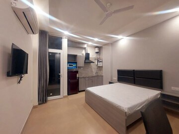 Room in Studio Builder Floor at Sector 38 – for Rent