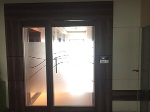 Room in  Office Space at O2 Business Commercial Park, Mulund West – for Rent